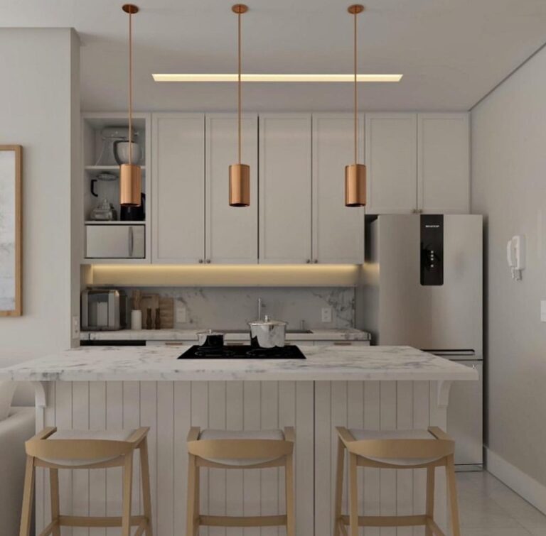 Projeto de interiores de apartamento em Jurerê Internacional, Florianópolis SC, desenvolvido por arquiteta com ambientes sofisticados, funcionais e valorização da iluminação natural.